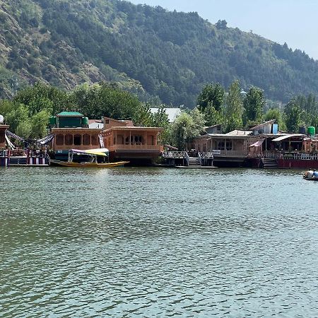 Aristotle Group Of Houseboats & Transportation Hotel Srīnagar Exterior foto